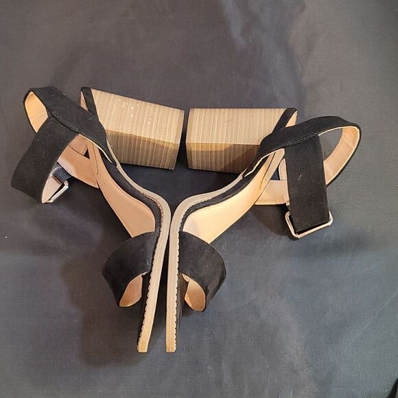 MADDEN GIRL BLOCK HEEL ADJUSTABLE BUCKLE CLOSURE STRAP OPEN TOE SANDAL - Picture 15 of 16